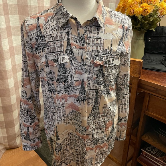 Karl Lagerfeld Tops - Karl Lagerfeld Urban Sketch Shirt button up in Black,tan and white